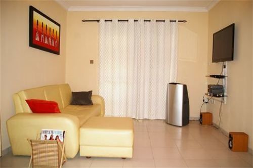 Number 95 Suites ลากอส ภายนอก รูปภาพ